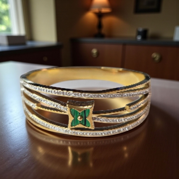 18k Gold Plated Malachite Clover Pave Crystal Hinged Bracelet - Picture 3 of 6